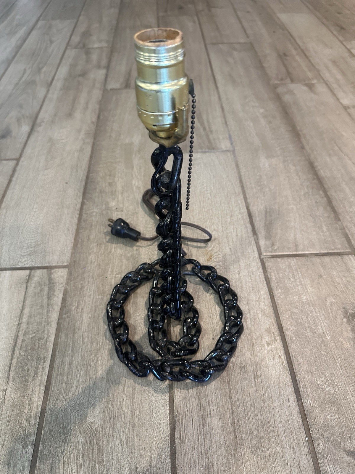 Vintage 1950s Brutalist, Industrial Heavy Duty Chain Lamp.