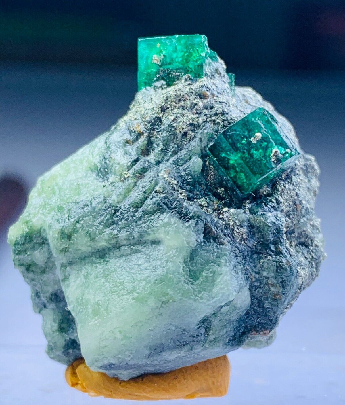 Top Quality Swat Emerald Specimen good color an clearity 110 Carats