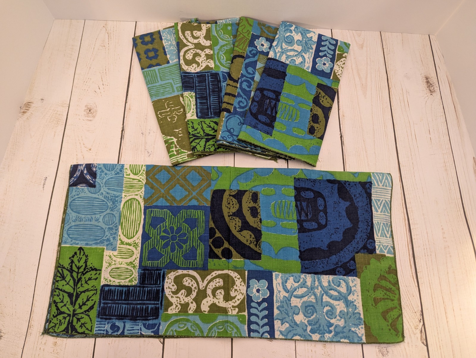 Vtg MCM Blue Green Cloth Napkins Maximalist Retro Boho Folksy Set/5 17x17