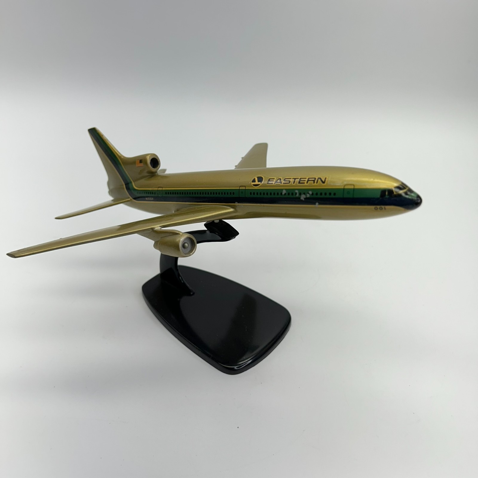 Eastern Airlines  Lockheed L-1011 TriStar Livery  Airplane Model w/ Stand