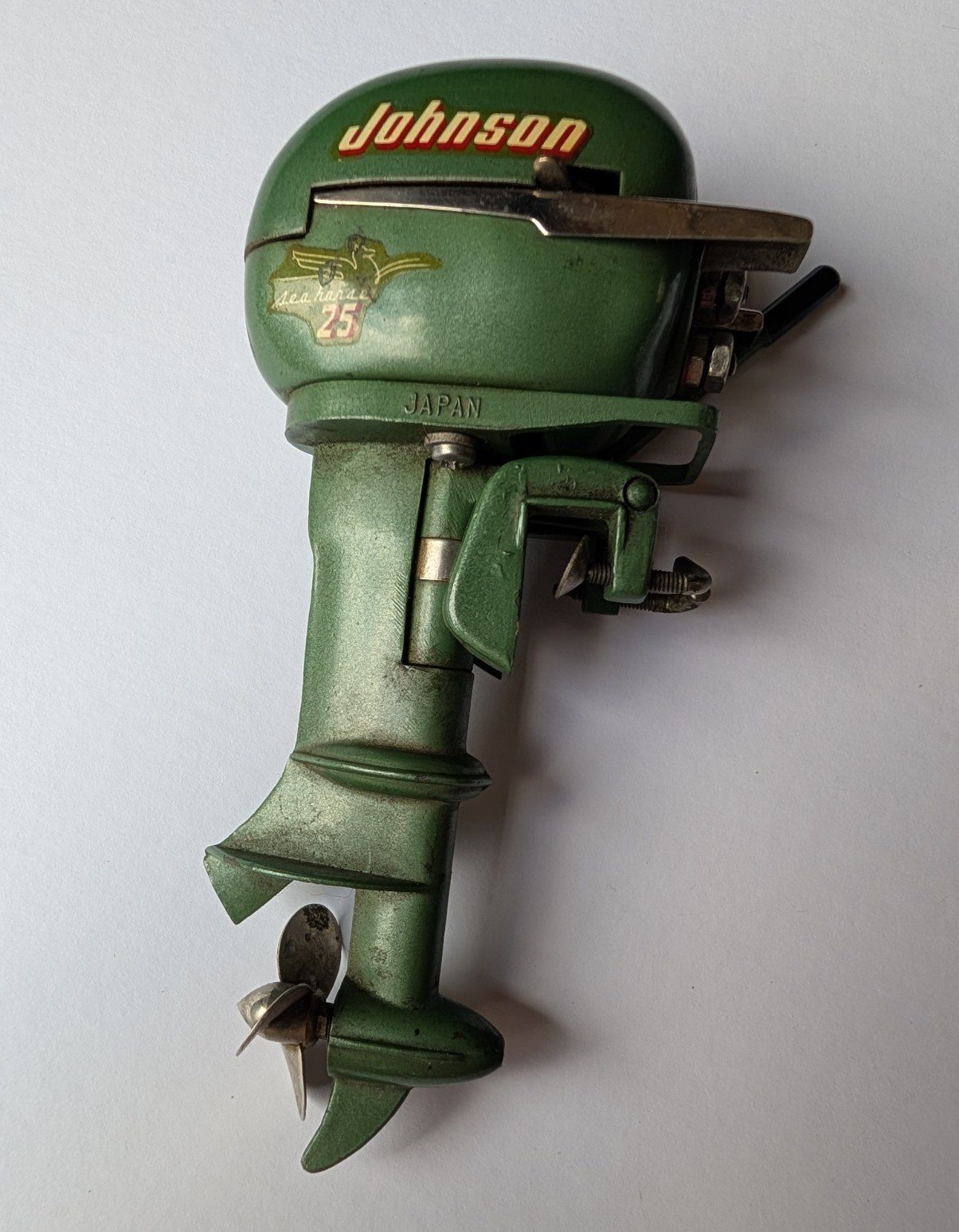 Vintage 1950's Johnson 25HP Outboard Boat Motor Collectible Japan Green Untested