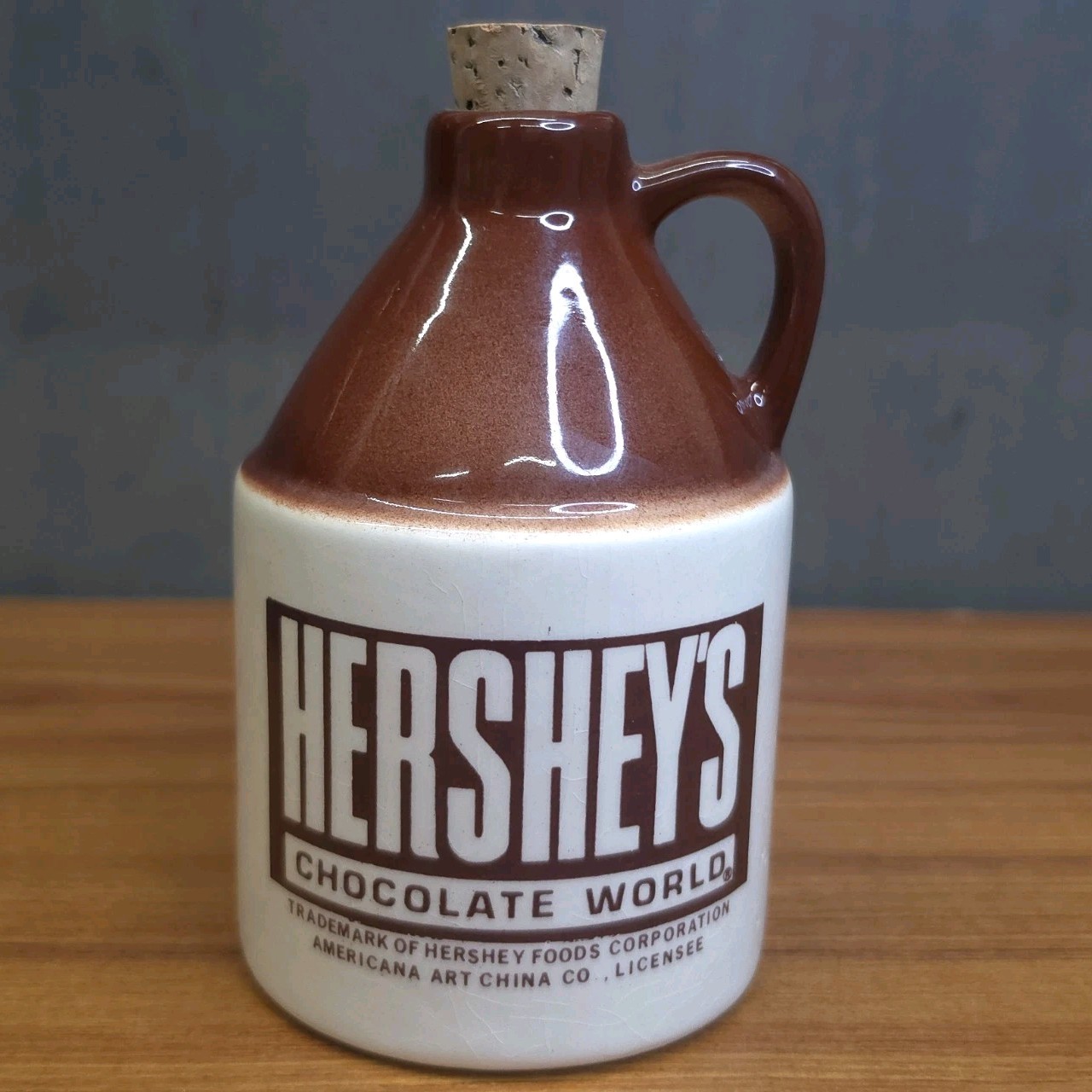 Vintage 1982 Hershey\'s Chocolate World Porcelain Syrup Jug Bottle Cork Stopper