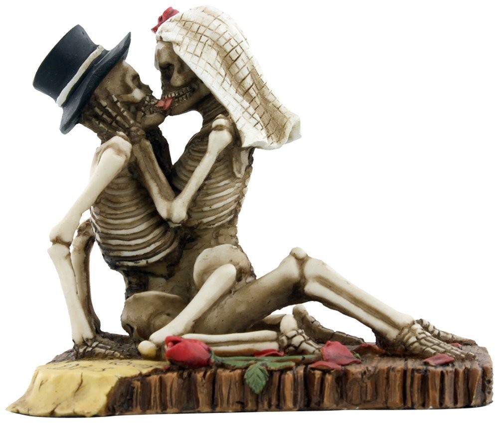 SUMMIT COLLECTION Love Never Dies Passionate Wedding Skeleton Couple Figurine