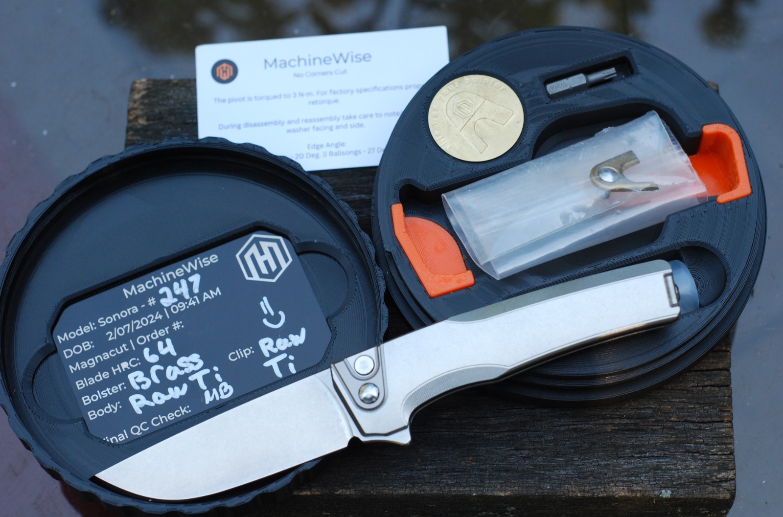 MachineWise Sonora Magnacut Integral Titanium Button Lock Knife