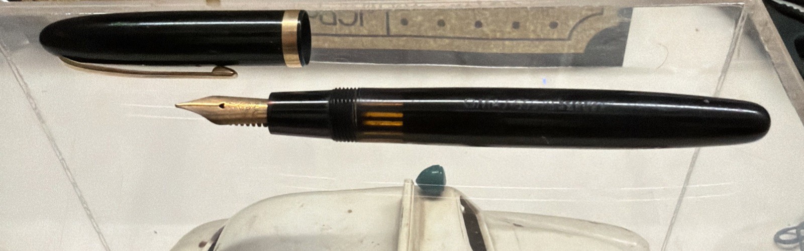 OMAS 555 S Vintage 1940 585 Gold Nib Locked Piston Fountain Pen