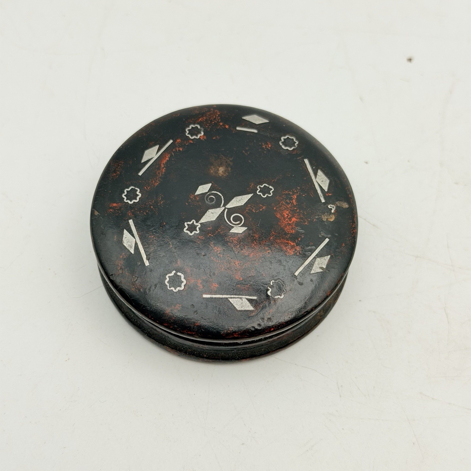 Antique Round Papier Mâché Snuff Box Silver Tone Inlay 2.5”