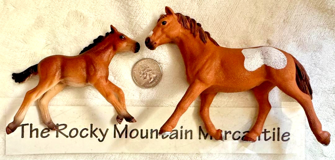 Schleich QUARTER HORSE PINTO MARE & FOAL 13807 Bay   USA Seller / NEW LOT SEALED