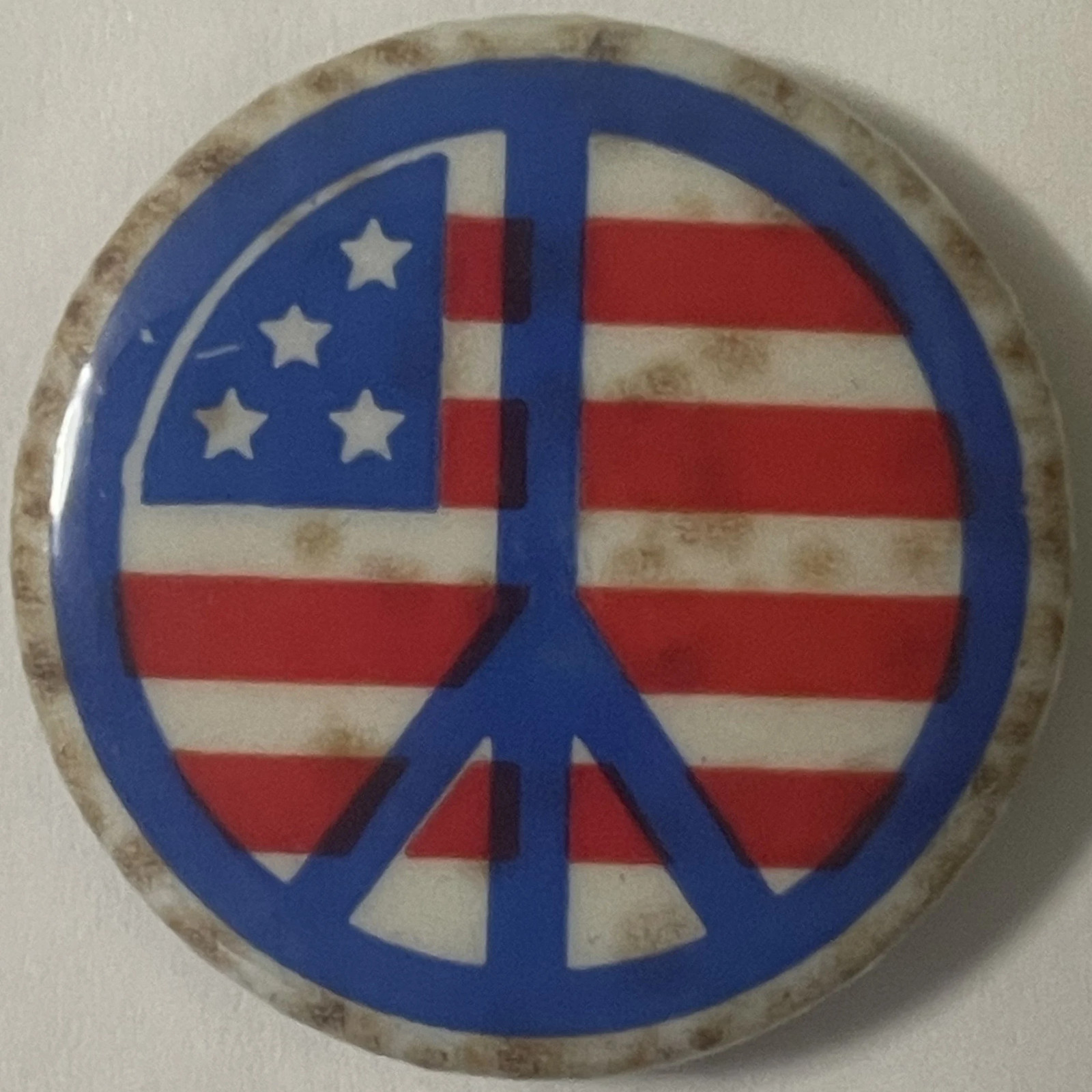 Vintage Peace Symbol Pin 🕊️ American Flag Pinback Button NOS 1960s-1970s