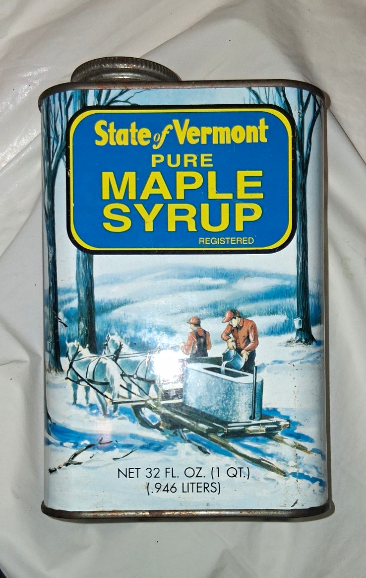 State of Vermont Pure Maple Syrup 32 fl oz (1 qt) Collectible Advertising Tin