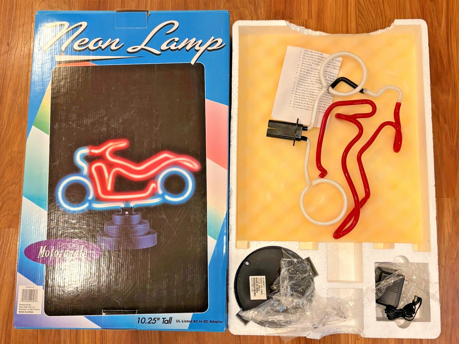 VTG MOTORCYCLE NEON LAMP LIGHT SCULPTURE BY NEONETICS W BOX MULTI COLOR NICE