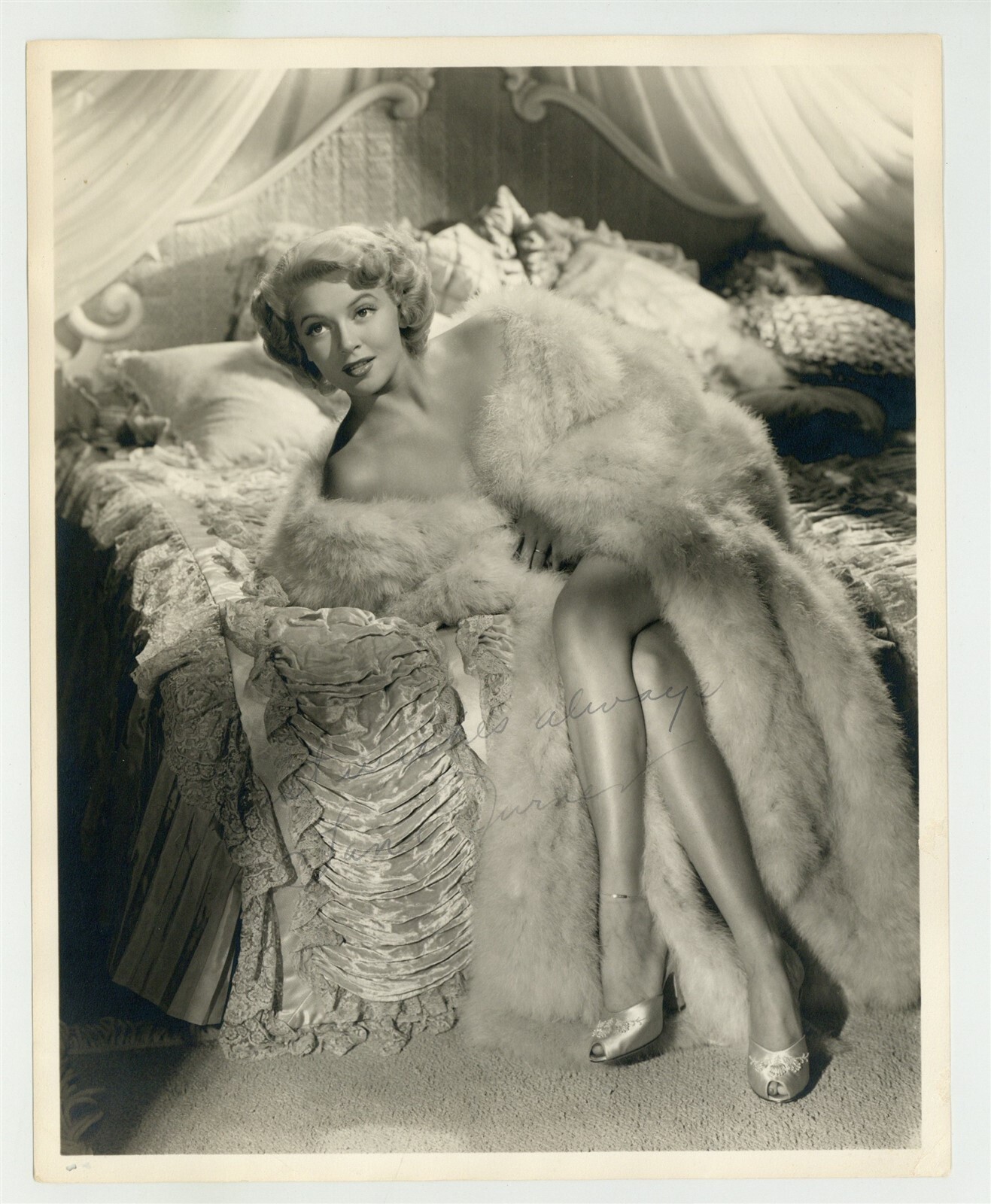 Lana Turner 1943 Signed Photo 8x10 Slightly Dangerous Vivacious Portrait J14089