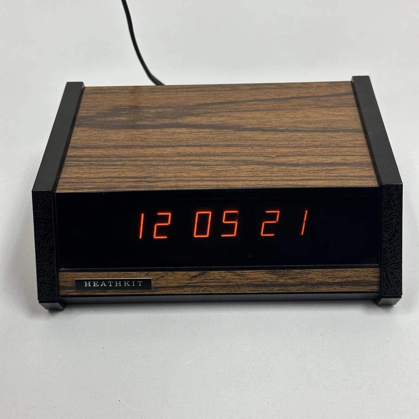 Vintage 1970\'s Heathkit GC-1005 Electric Digital Alarm Clock Working Please READ