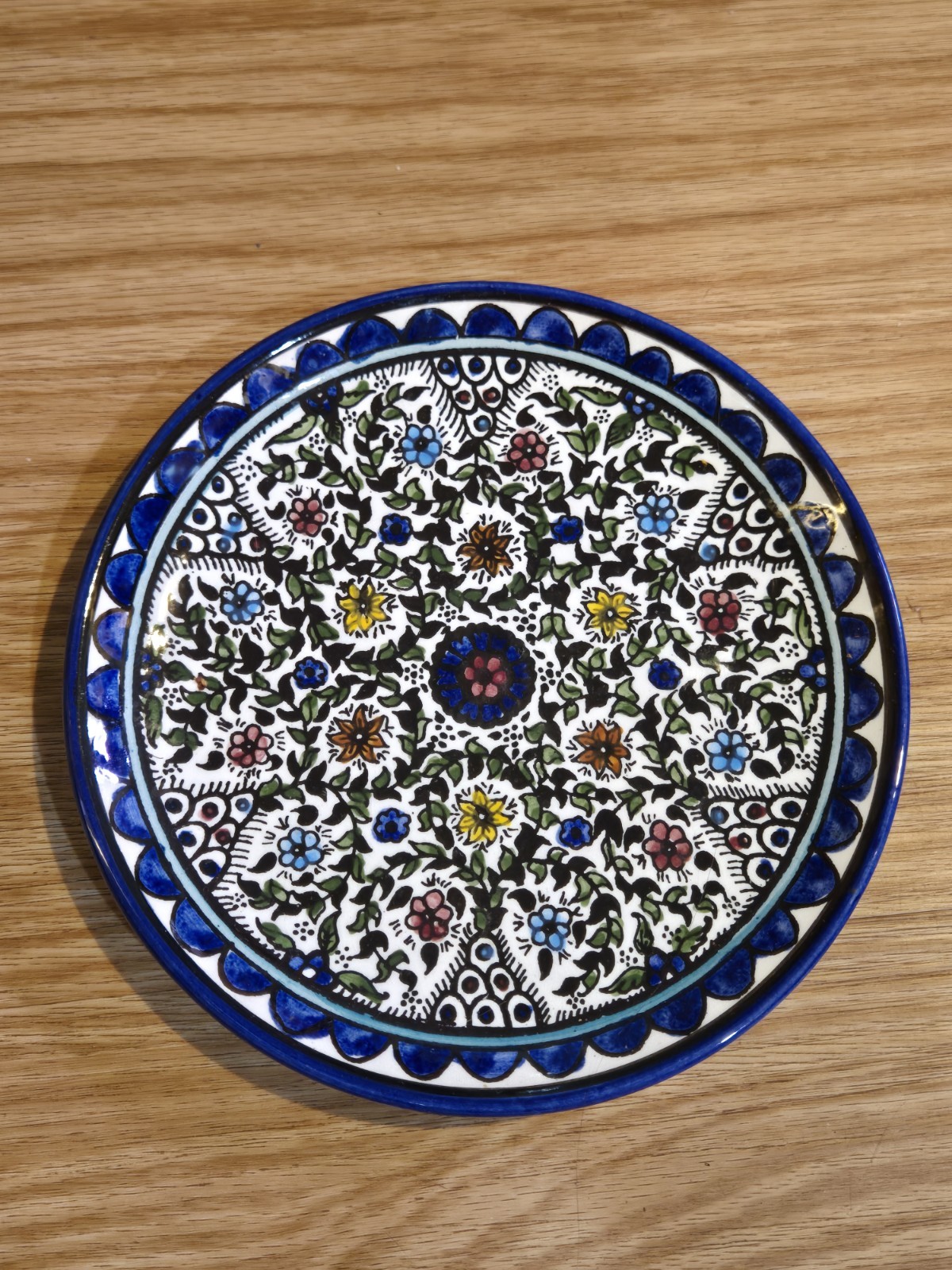 ISRAEL JERUSALEM ARMENIAN POTTERY CERAMIC FLORAL PLATE HAND PAINTED 7.25\