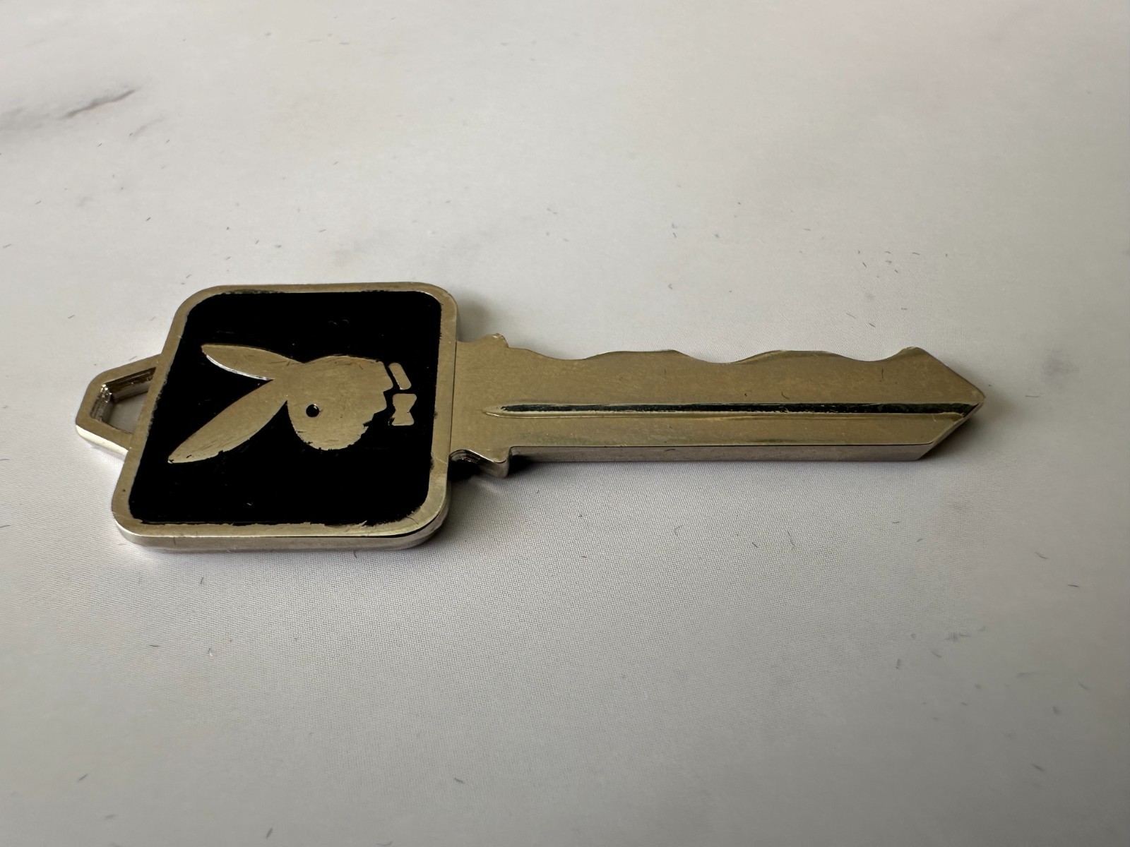 BEAUTIFUL MEMBERSHIP PLAYBOY CLUB KEY 🔑  COLLECTIBLE HEFNER BUNNY