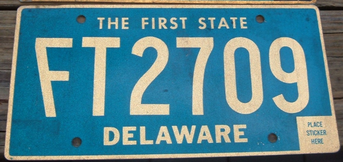 DELAWARE Vintage 1990 s   Farm Truck   license plate   FT 2709