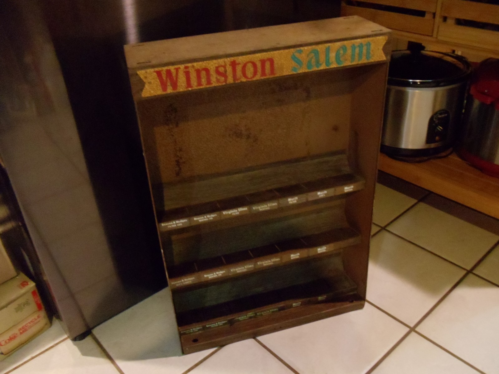 WINSTON SALEM  VINTAGE CIGARETTE METAL GAS STATION STORE DISPLAY WALL RACK