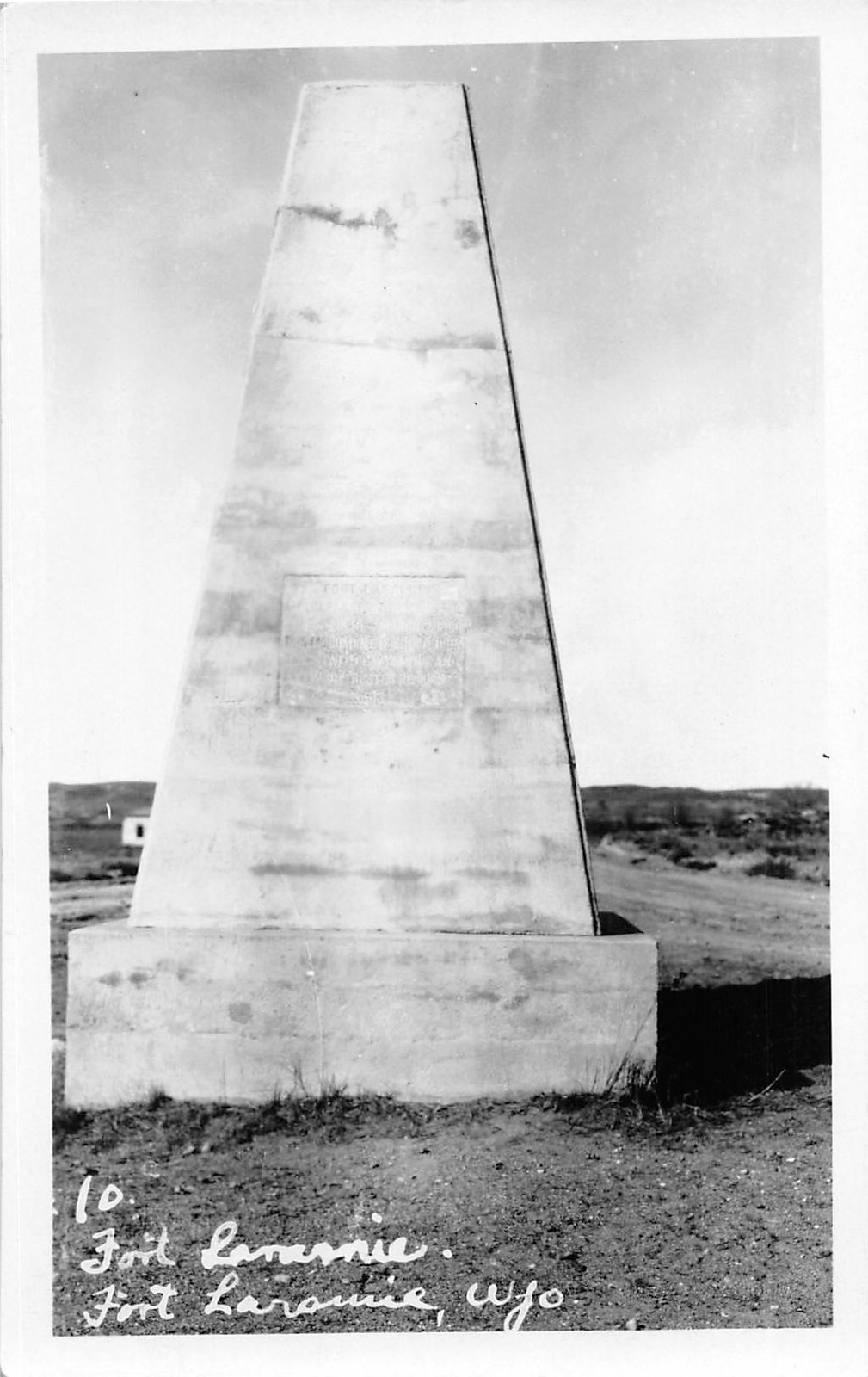 F83/ Fort Loramie Wyoming Postcard RPPC c1930s Oregon Trail Monument