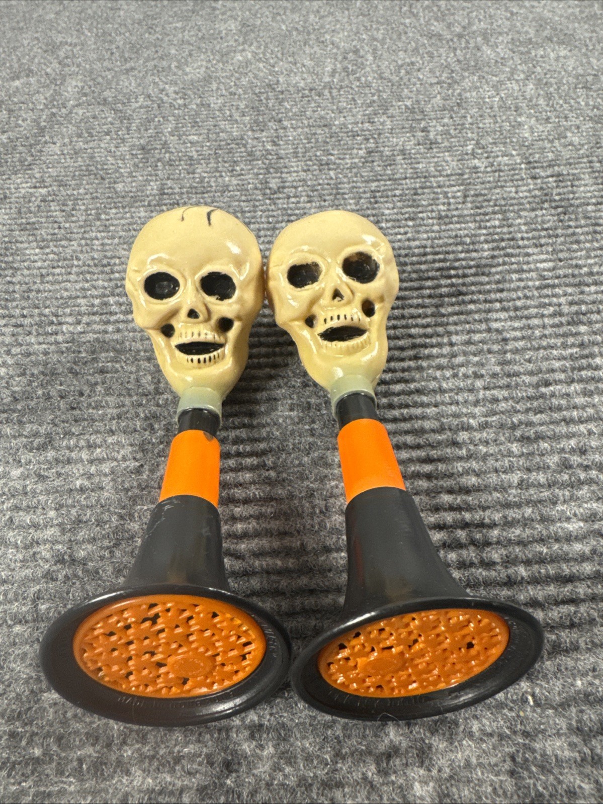 Vintage Fun World Halloween Skeleton Squeaker Horns Noisemakers 2 Hong Kong