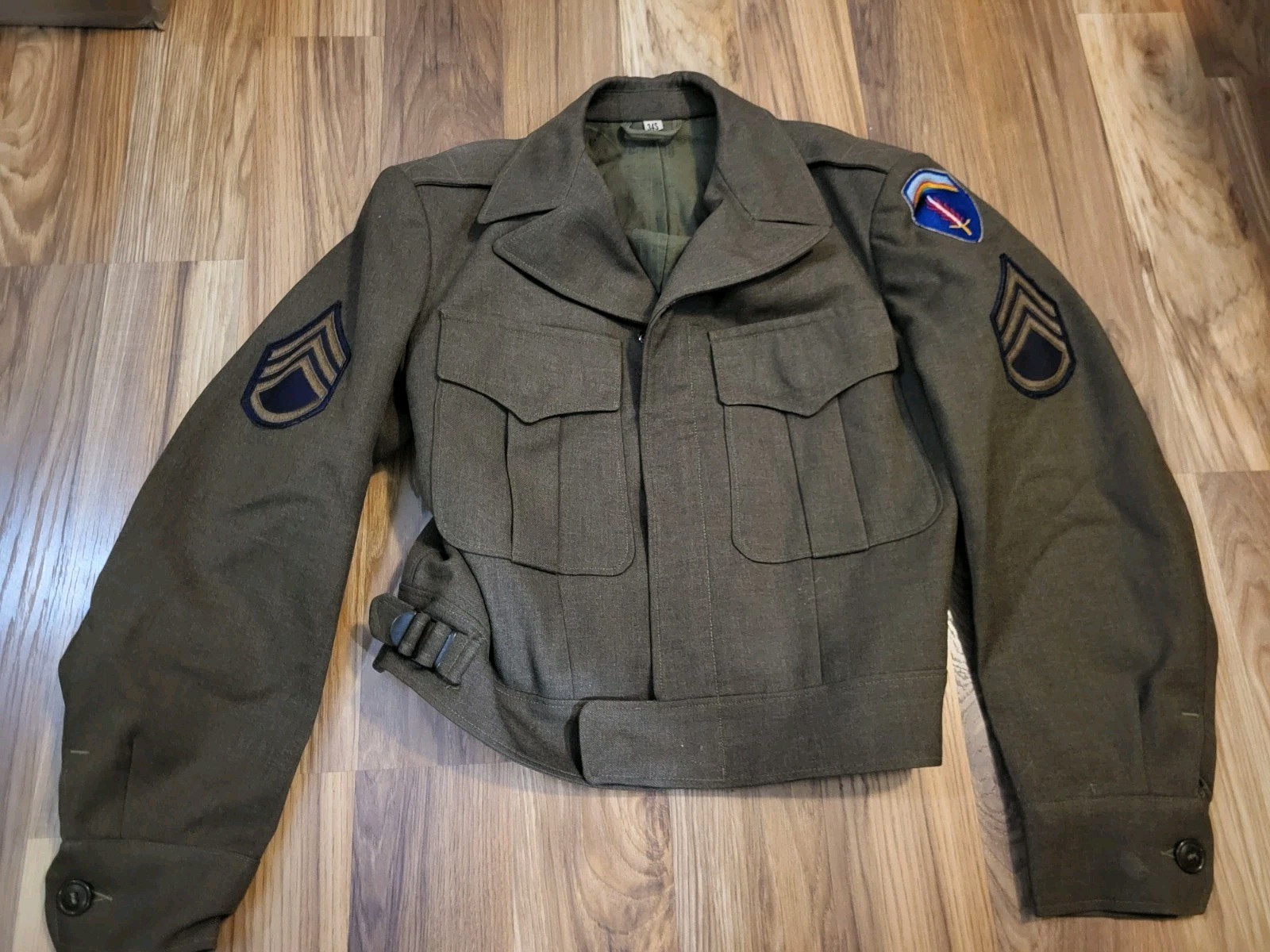 Post WWII WW2 Military US Army In Europe USAREUR Sergeant Ike Jacket