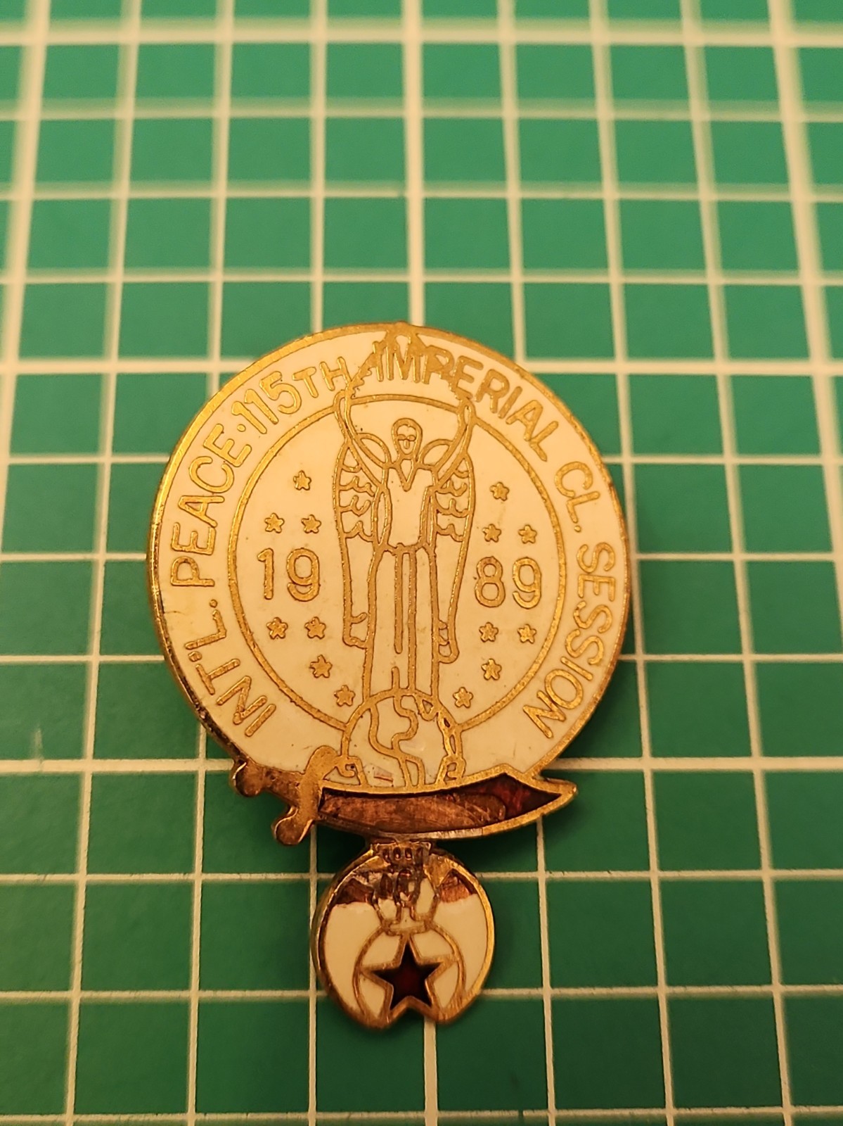Vtg 1989 115th International Peace Imperial Council Session Gold Tone Lapel Pin