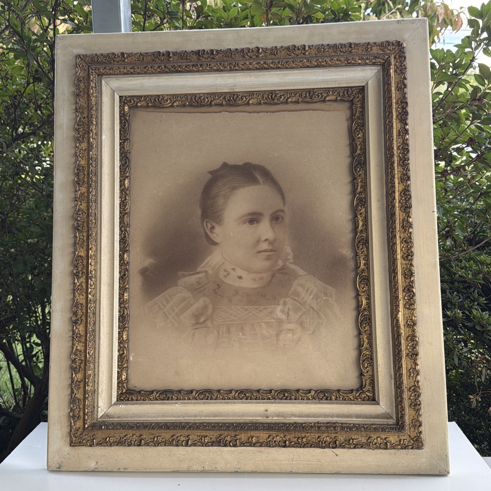 Antique Victorian Ornate Carved Wood Leaf Gold Gilt Frame Creepy Portrait 30x26