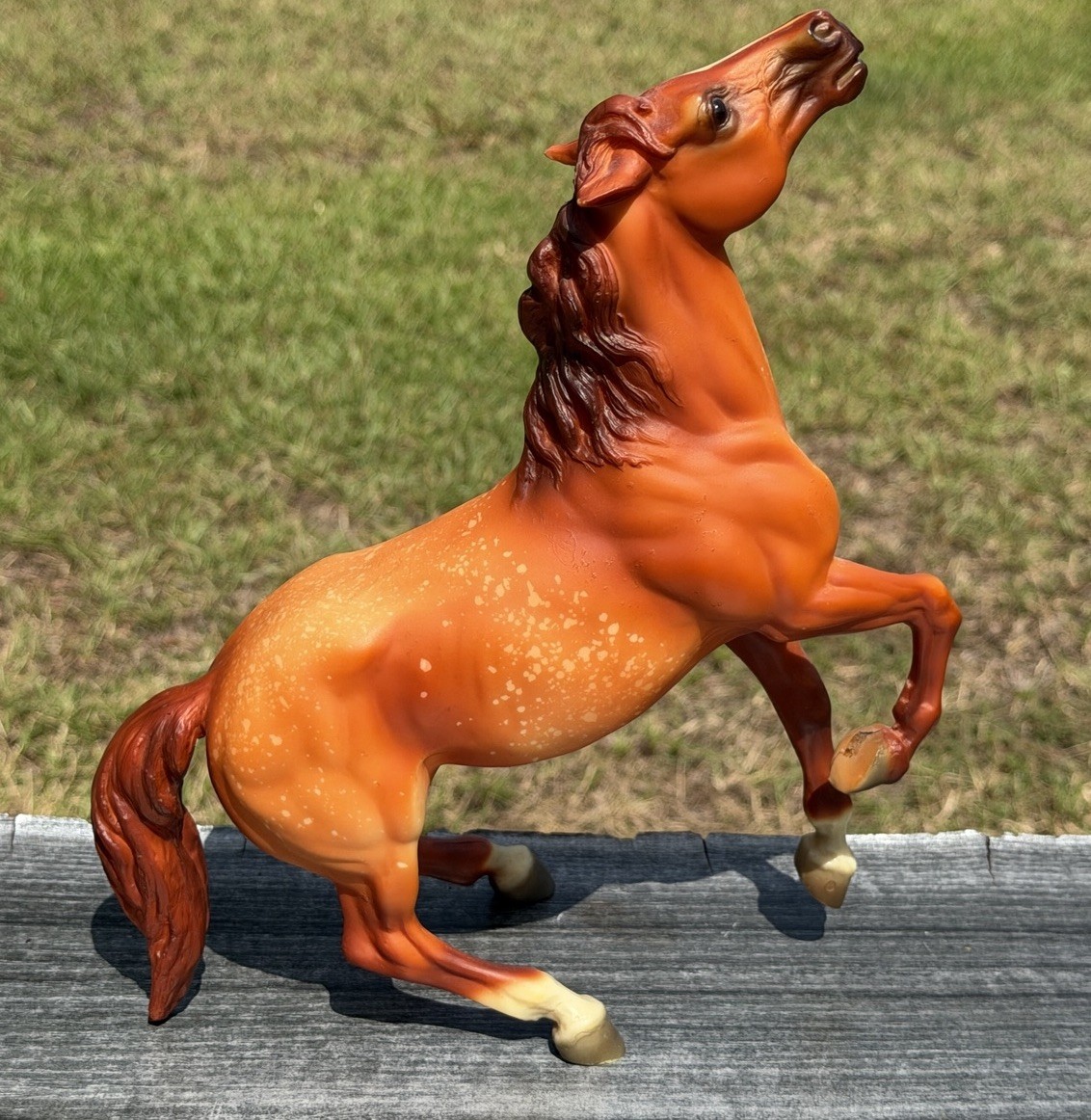 Breyer Ruby Red Roan Semi-Rearing Mustang Special Run 1000