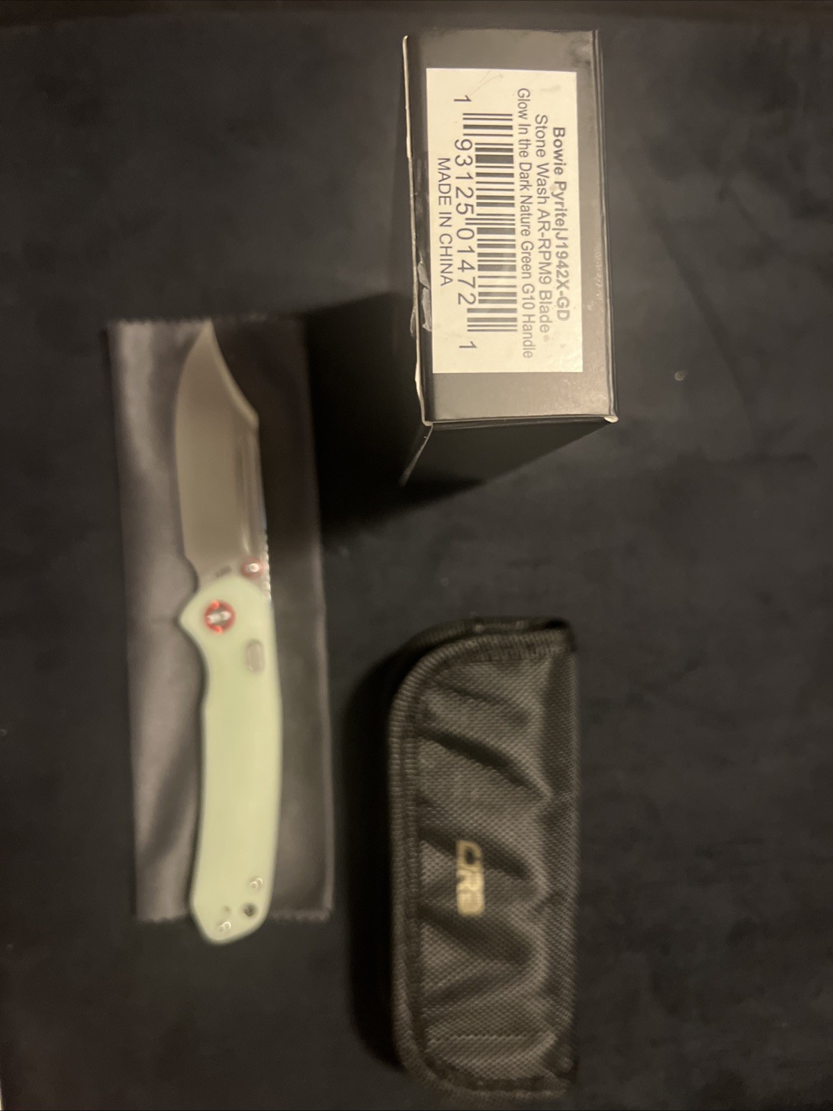 CJRB BOWIE PYRITE THUMB STUD AND TOP LINER LOCK FOLDING KNIFE , GLOW IN THE DARK