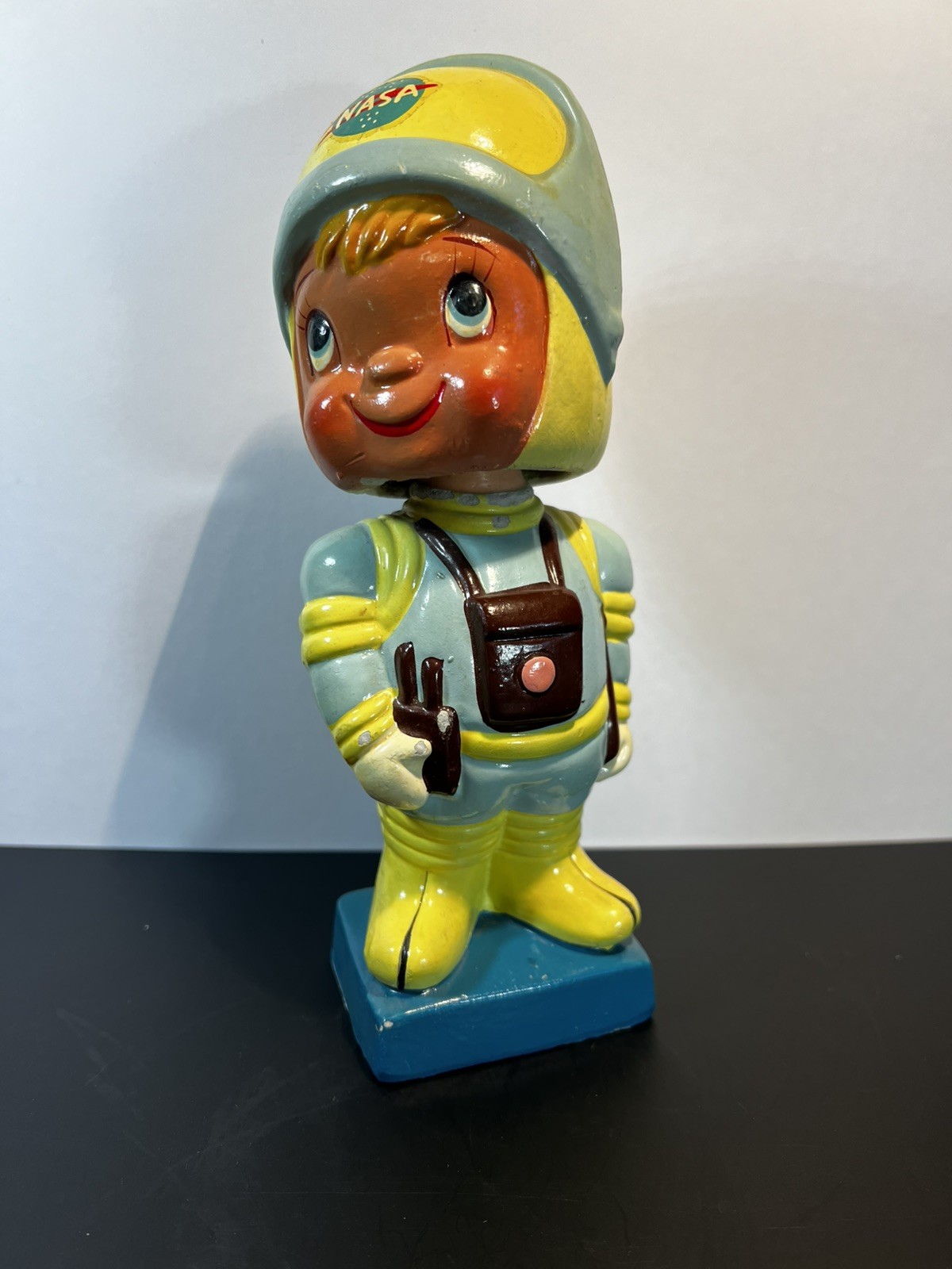 RARE Vintage 1960s NASA Astronaut Spaceman Bobblehead Nodder BANK Nasco Japan