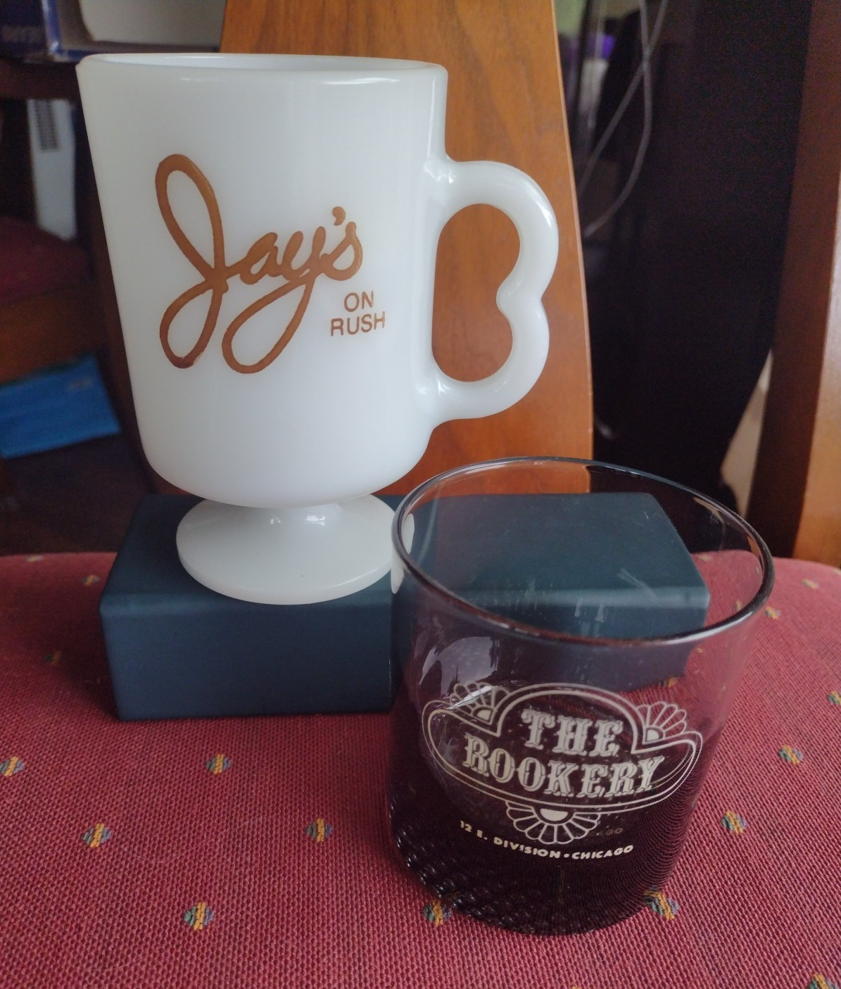 Vintage Chicago Restaurant / Bar Glasses - Jay's On Rush & The Rookery 