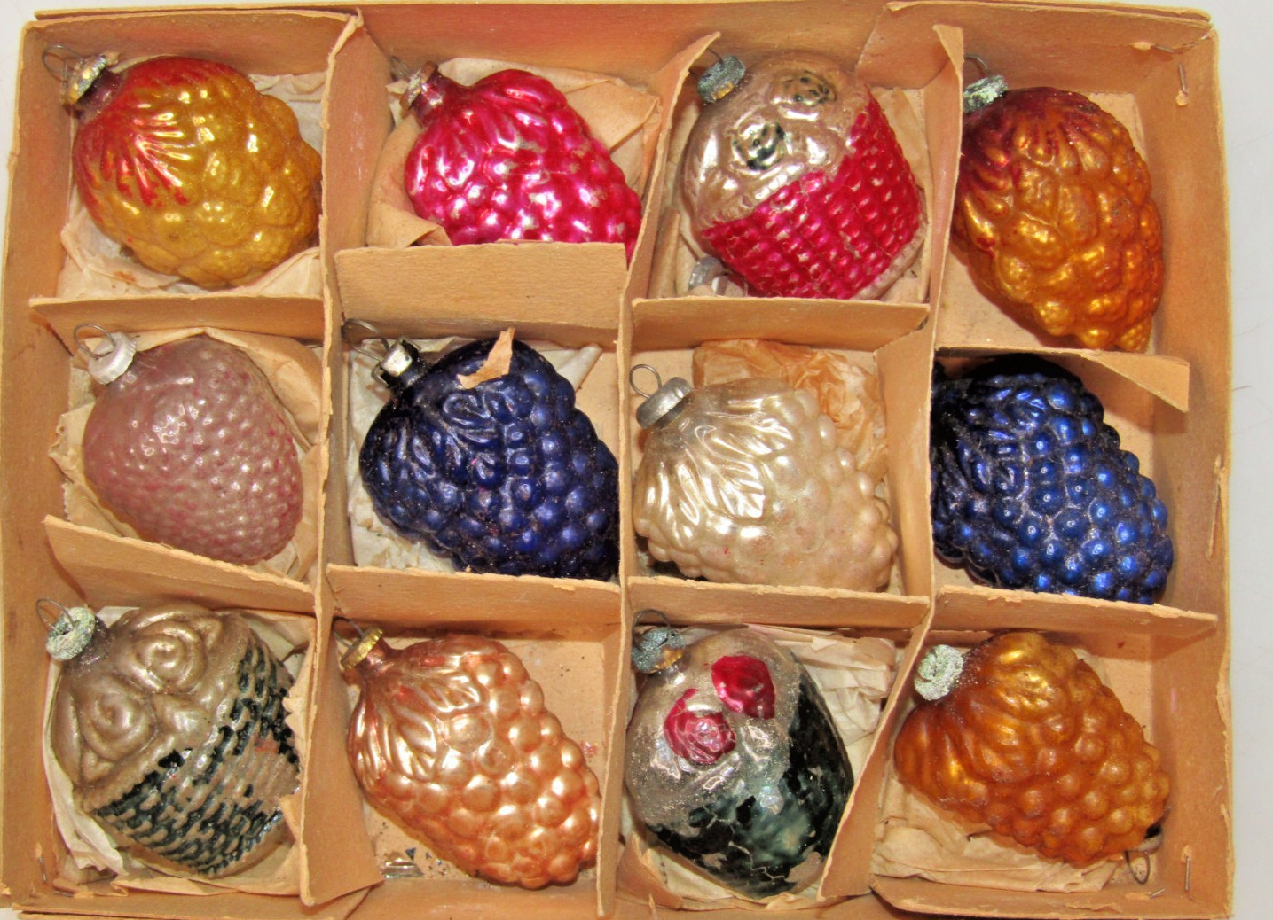 Lot VTG Glass Feather Tree BERRY GRAPE BASKET Mini Christmas Ornaments Japan