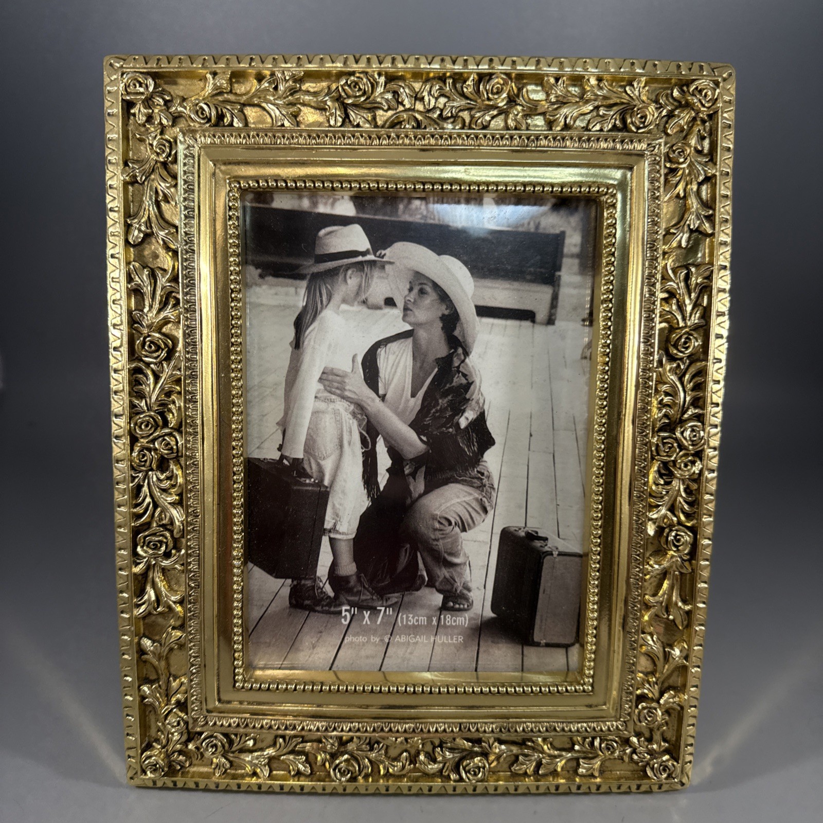 Vintage Ornate Hollywood Regency Style Gold Picture Frame Holds 5”X 7” Picture