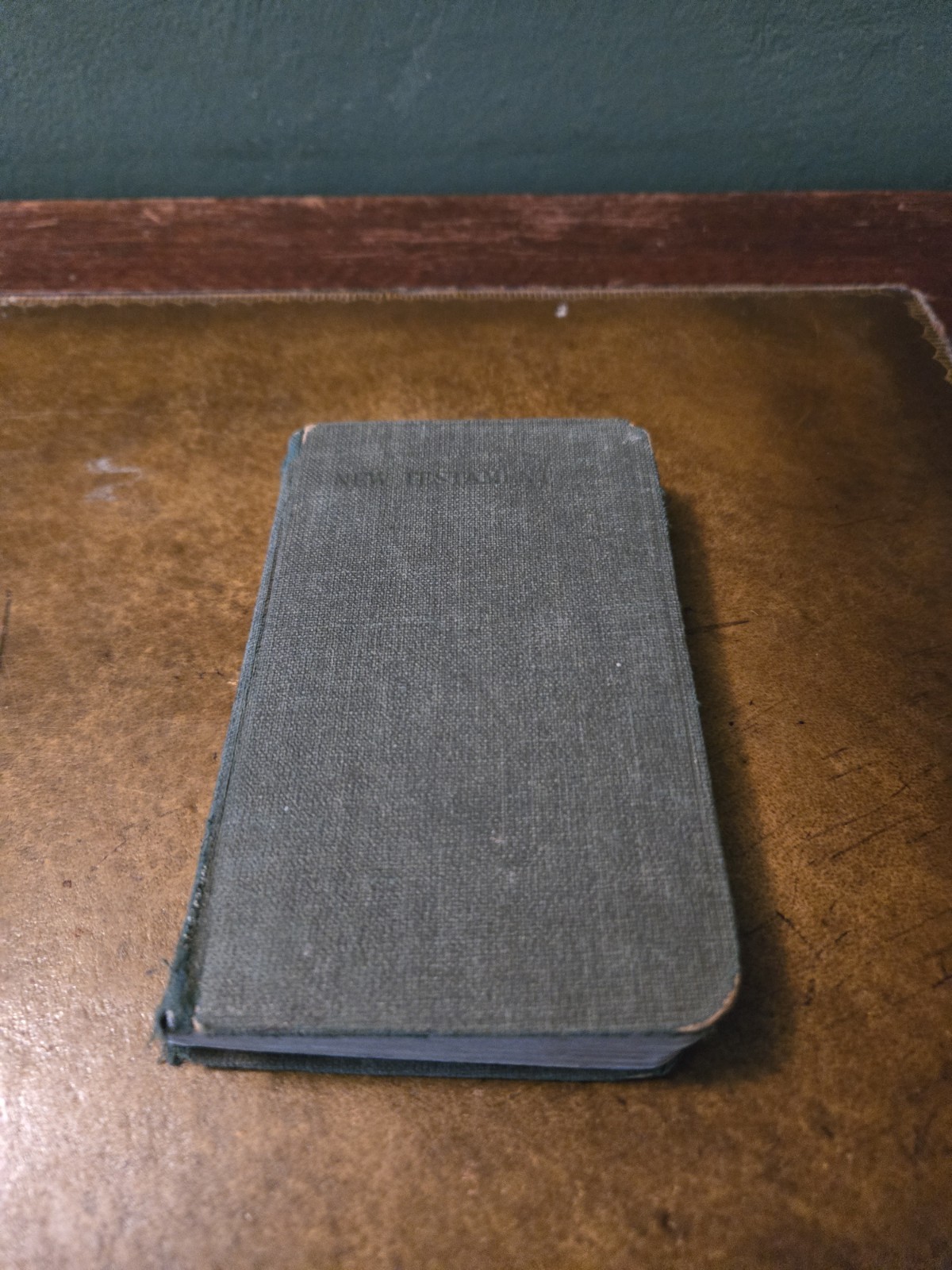 Pocket Size New Testament Circa 1933 Oxford University Press Hardcover Rare