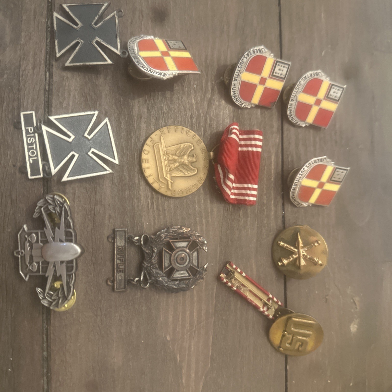 Vintage US Military Insignia Lot - WWII Victory & Good Conduct Medals, 101st...