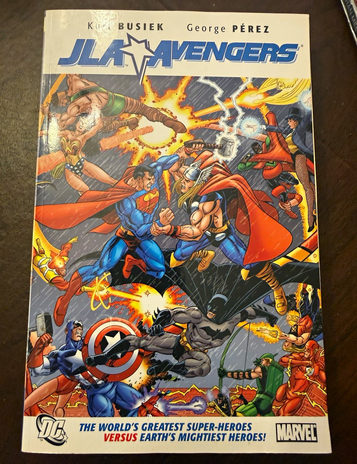 JLA/Avengers DC/Marvel TPB Trade Paperback Kurt Busiek George Pérez