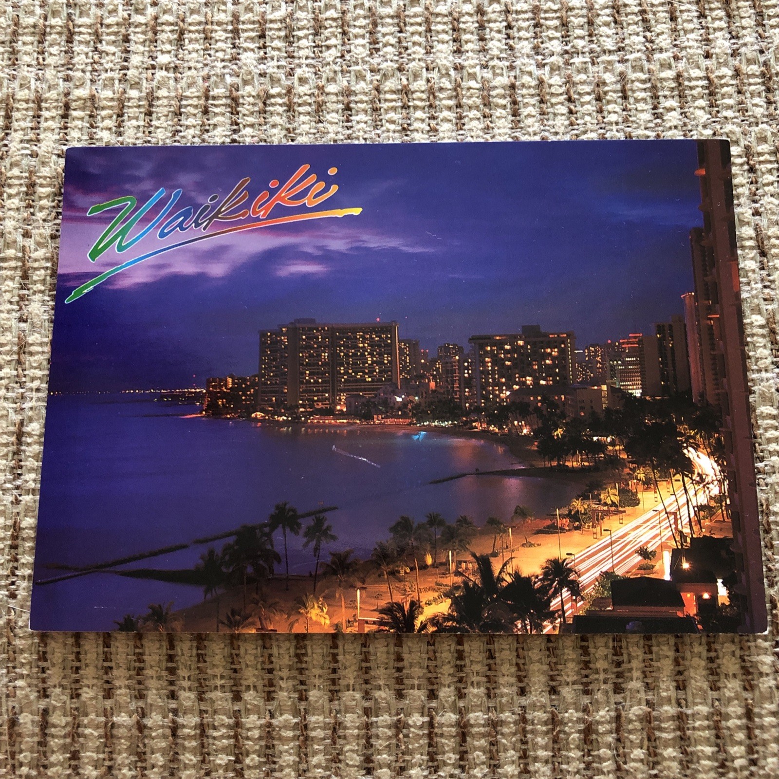Unused POSTCARD - Waikiki Beach  By Night - Oahu - Hawaii