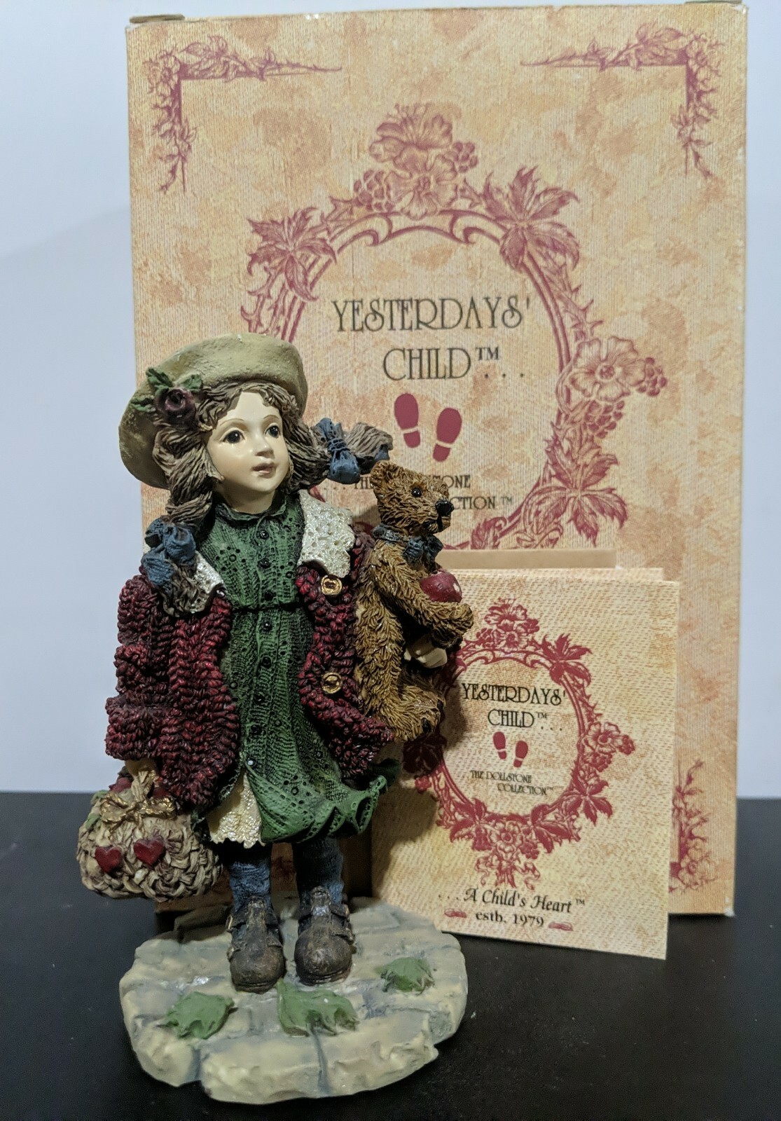 Yesterdays\' Child Boyds Dollstone - Candice w/Matthew 1995 Figurine