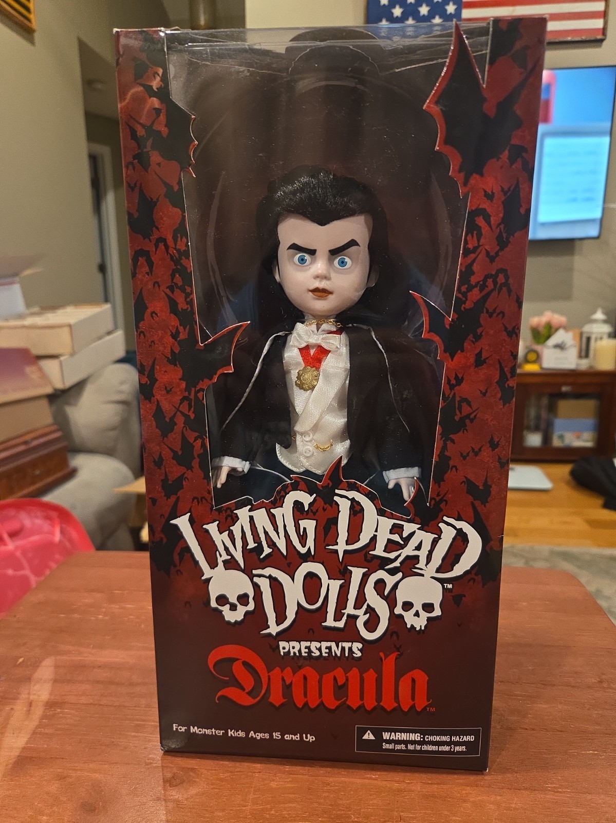 Mezco Living Dead Doll Dracula  NIB