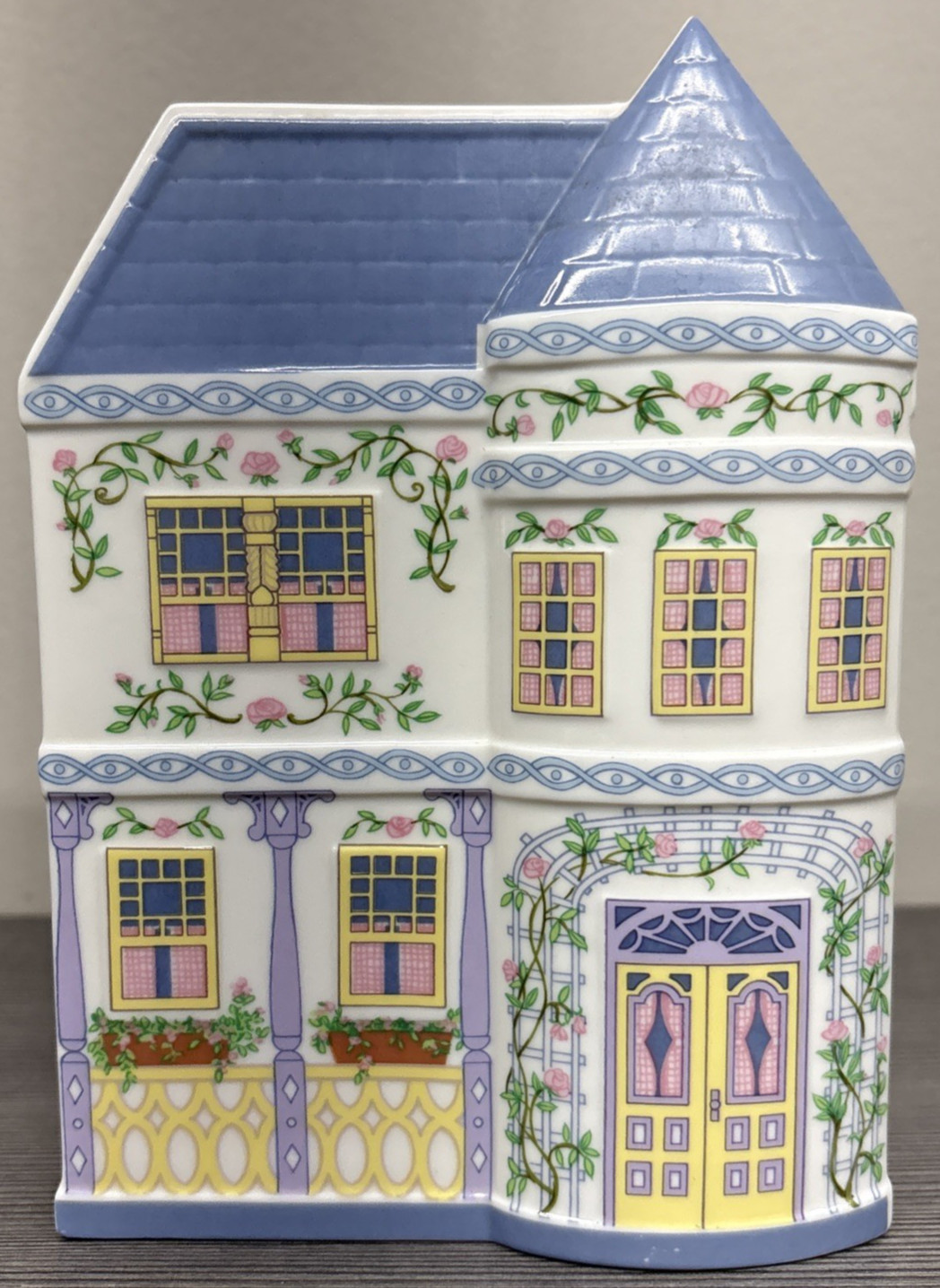 1993 Vintage Lenox Village Collection Planter