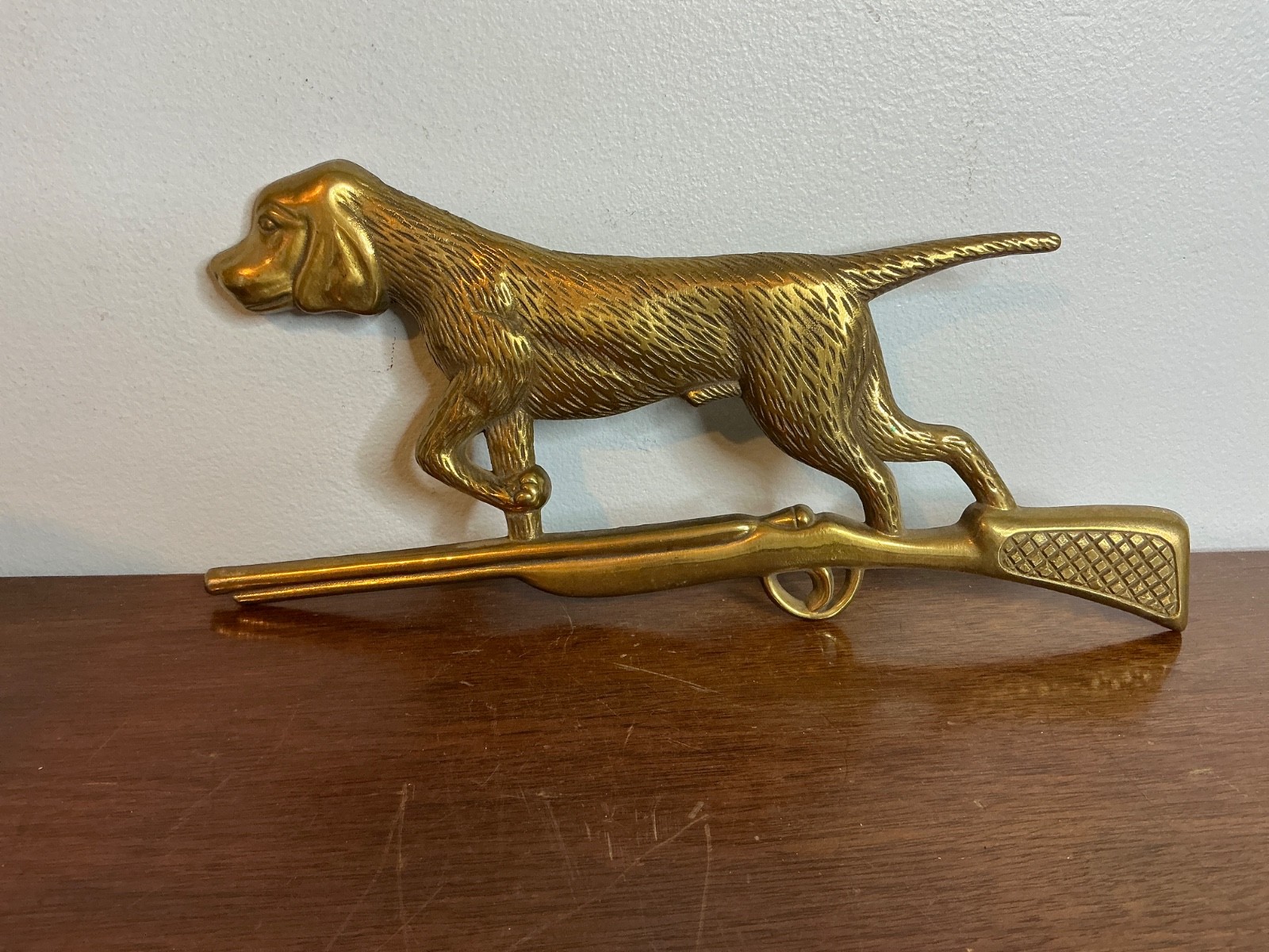Vintage Brass Hunting Pointer Retriever Dog With Rifle or Shotgun Wall Decor
