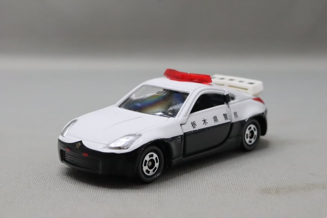 Tomica Takara Tomy [Out of print] No.106 Nissan Fairlady Z Patrol Car Z33