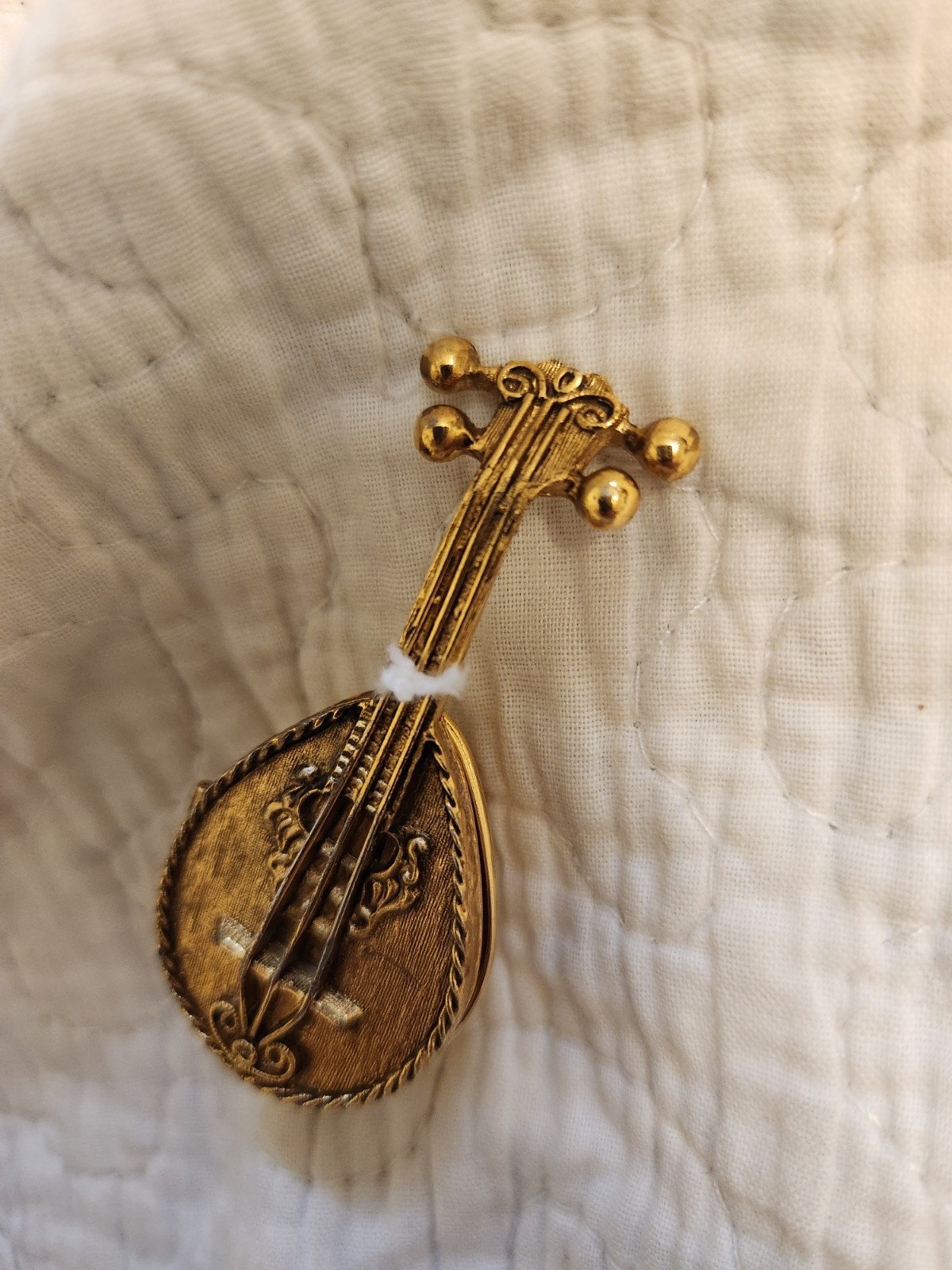 Vintage AVON Mandolin for Perfume Glacé l