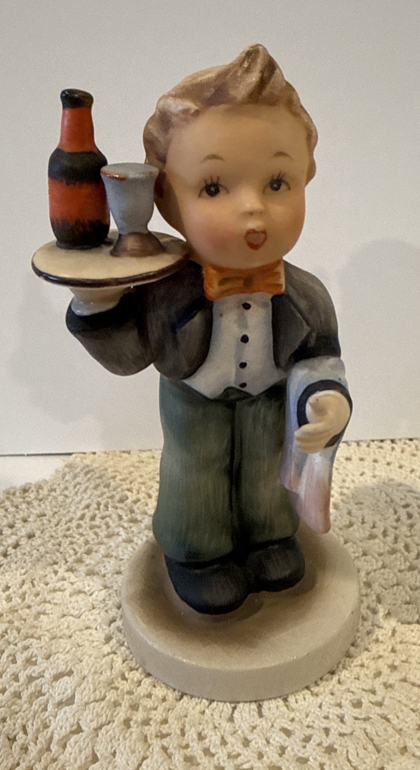 RARE- Vintage Napco BELL HOP Figurine SH1E 1950