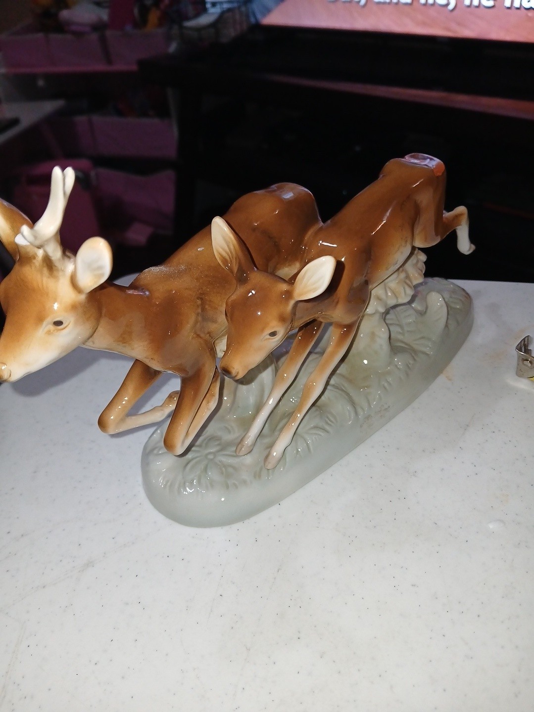 Vintage Royal Dux Bohemia Deer Figurine Buck & Doe Porcelain Czech 7.75”