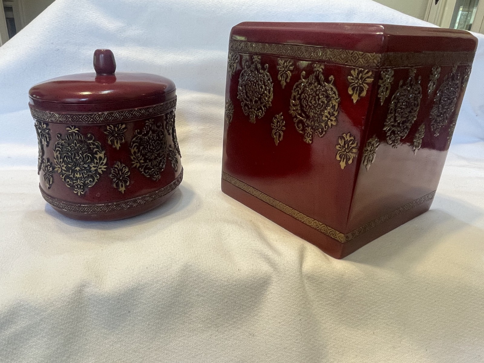 Vtg. Croscill Imperial Empress Maroon & Gold Bathroom Jar w/Lid and Tissue Box
