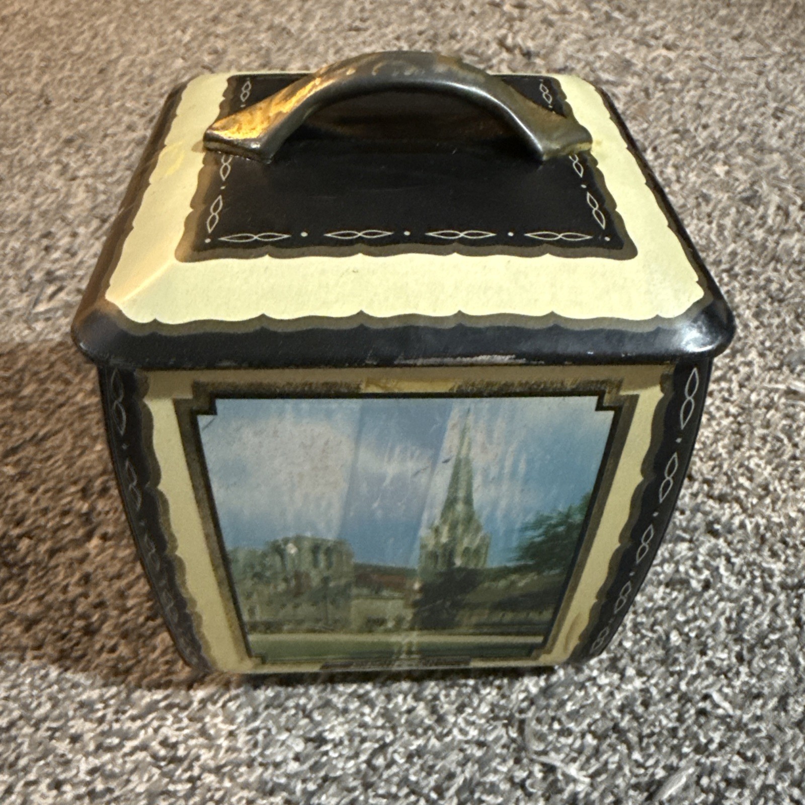 Vintage 1950s Edward Sharp & Sons English Cathedral Toffee Tin Wells Salisbury