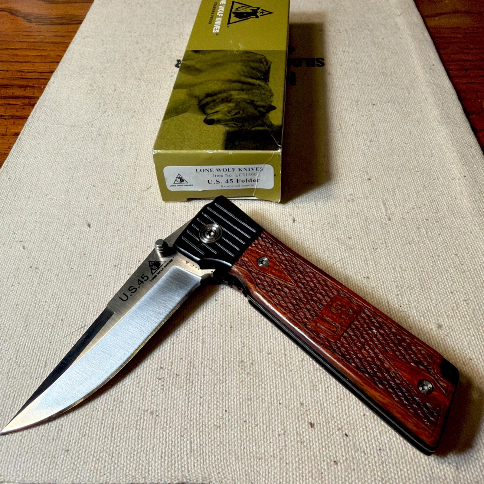 Lone Wolf US 45 First Production Run Folding Pocket Knife w/ Box new never used 
