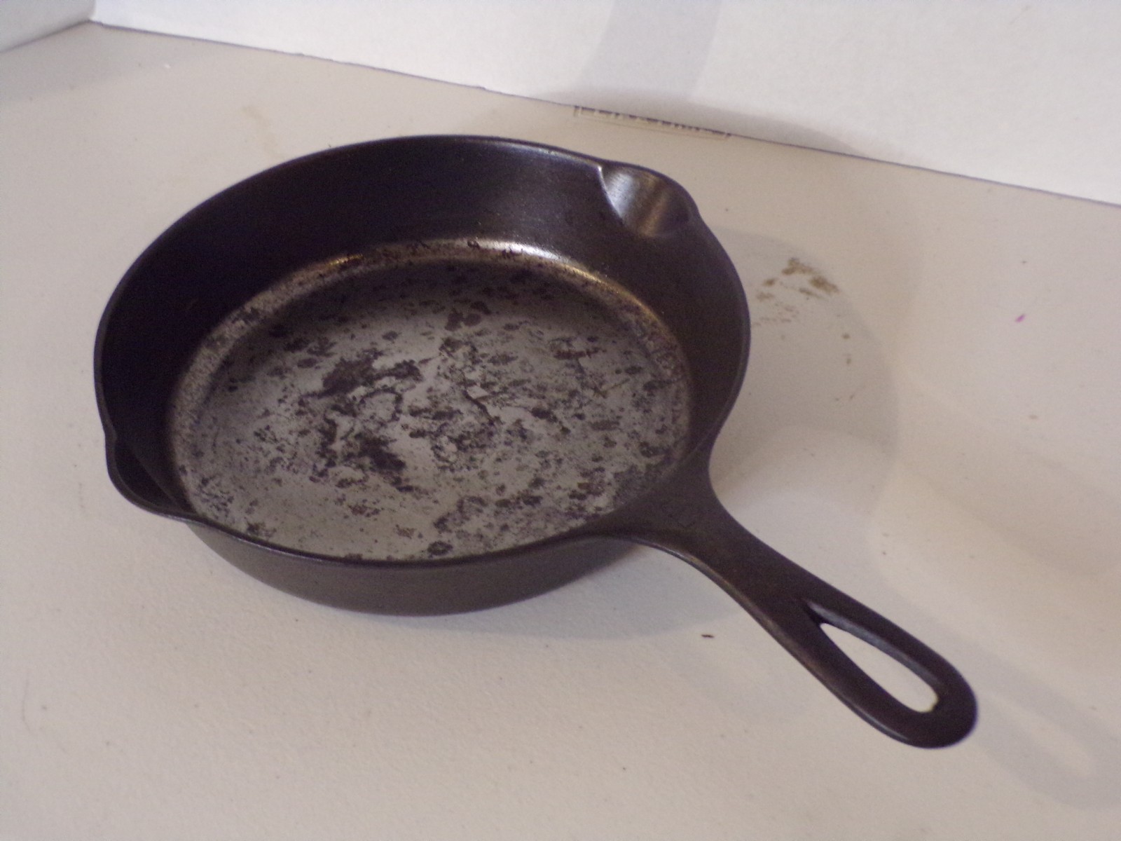 Vintage Griswold Cast Iron Skillet Fryer 699J #6 Erie PA Sits Flat