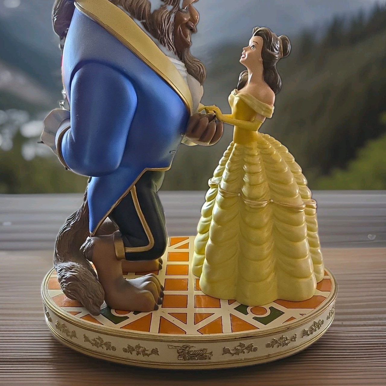 Disney Beauty & The Beast Belle & Beast Figurine w/ Base Rose 2001 27 Inch Tall
