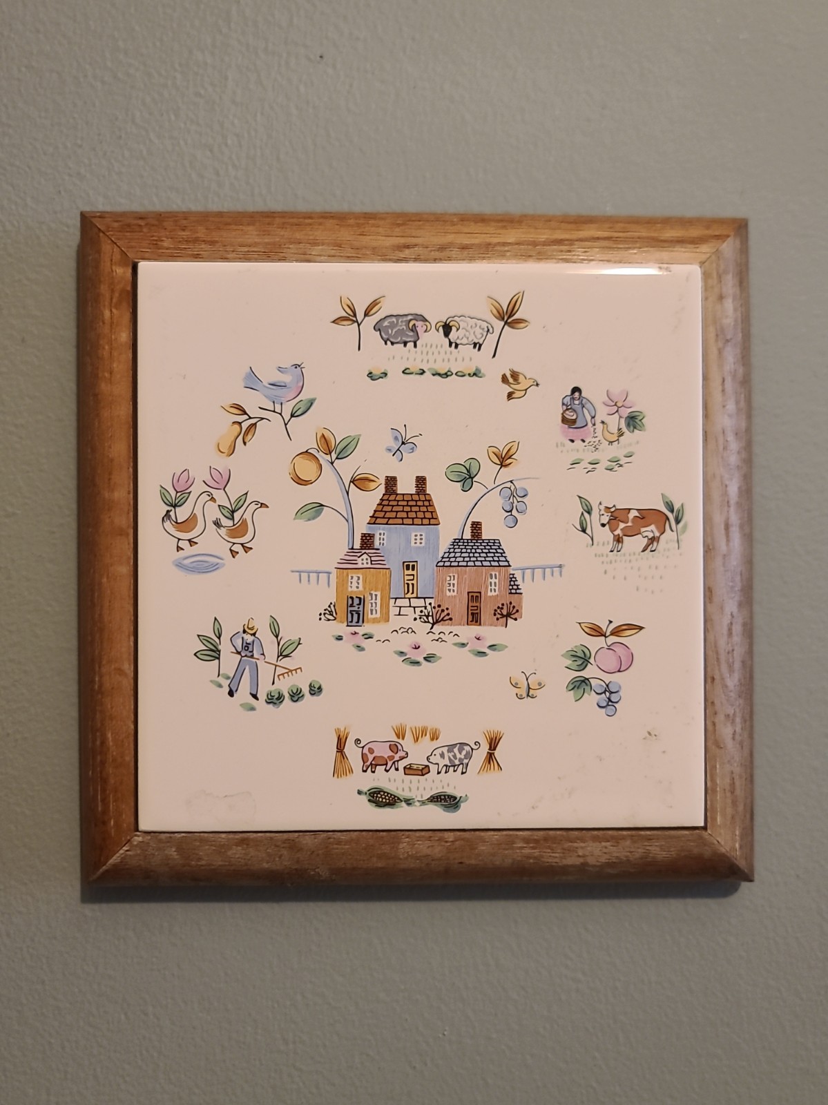 Vintage Heartland International Farm House Scene Wood Framed Ceramic Tile Trivet