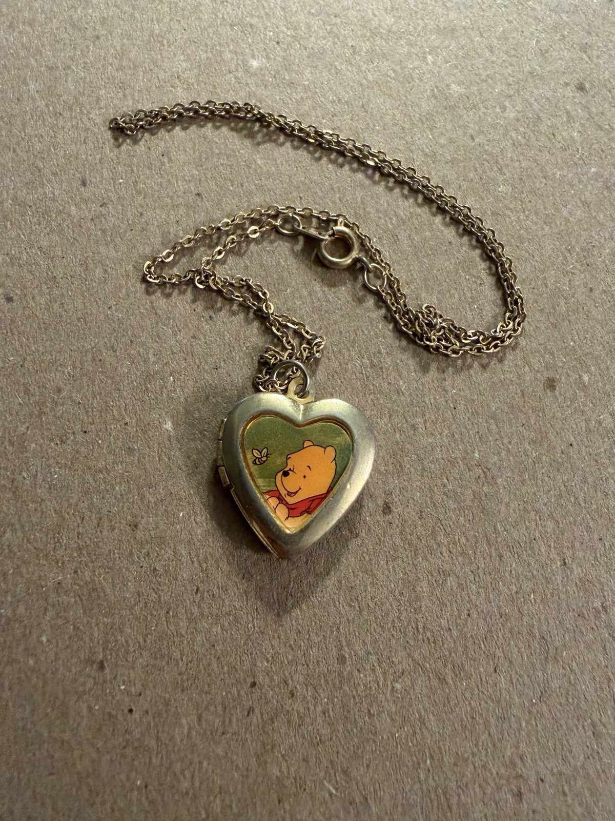 Vintage Disney Winnie The Pooh Best Friend Heart Shaped Photo Locket Pendant 